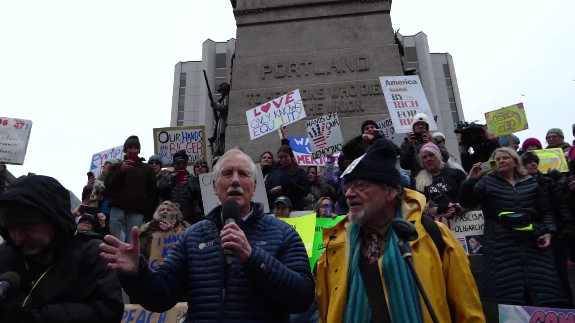 SRCTV - Angus King Speaks At Hands Off Rally Portland ME - April 5, 2025